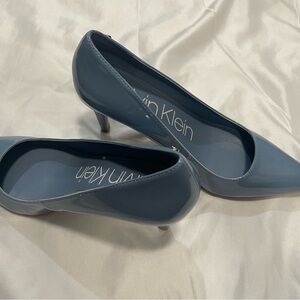 Calvin Klein Gayle Patent Leather Pumps Steel Blue Size 10M